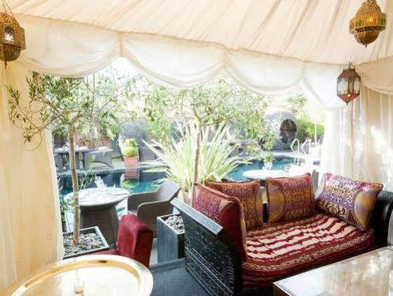 Hotel Crazy Bear Beaconsfield